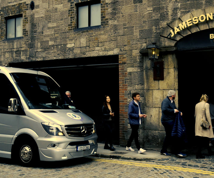 Dublino: tour privato di mezza giornata di Jameson e Guinness in autobus