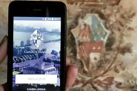 Bilet na zamek w Malpadze z audioprzewodnikiem w cenie