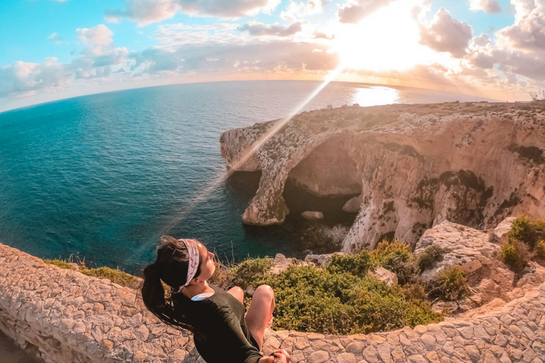 Von Valletta aus: Hagar Qim & Wied Iz-Zurrieq Blaue Grotte Ausflug