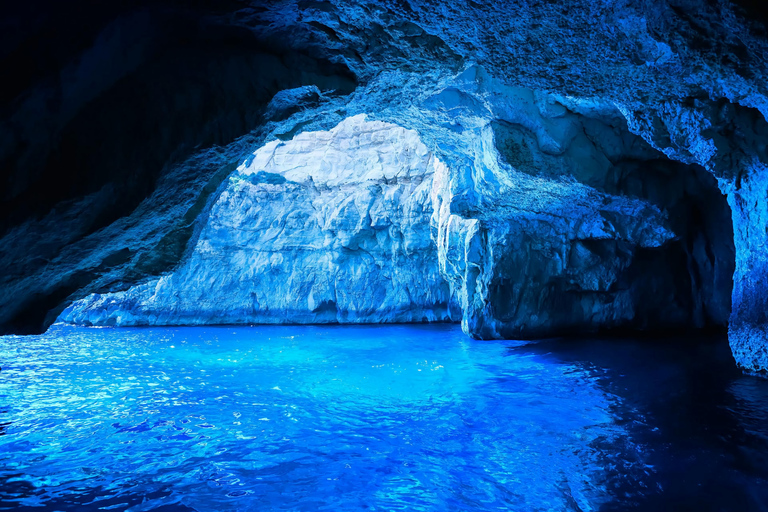 Z Valletty: Hagar Qim i Wied Iz-Zurrieq Blue Grotto Trip