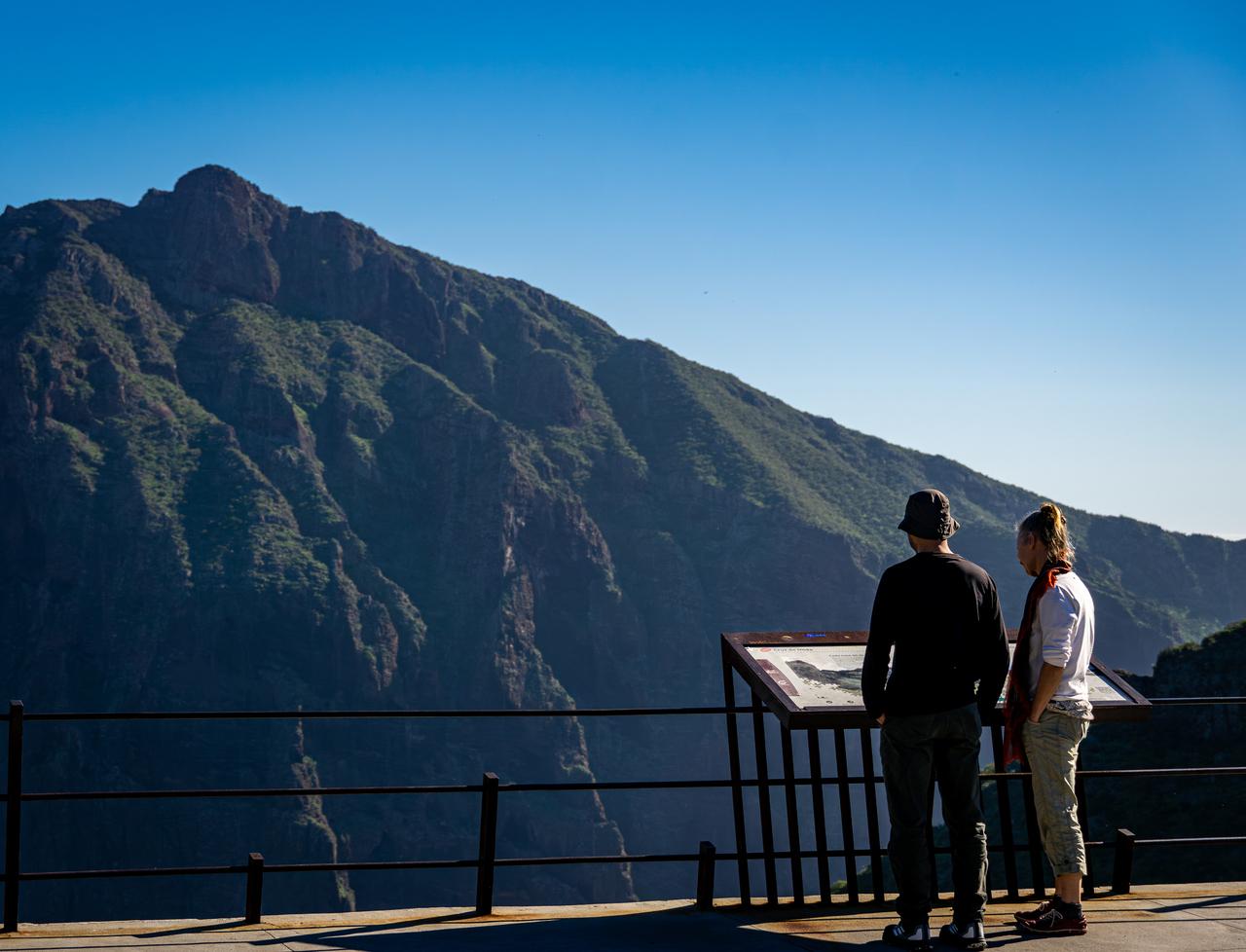 Los Gigantes & Masca: Küstenklippen und malerische Landschaft