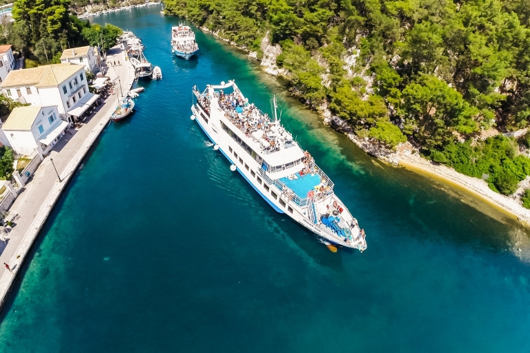Ab Insel Korfu: Tagestour zu den Paxi-Inseln & Blauen HöhlenPaxi-Gaios-Bootsfahrt ab Korfu