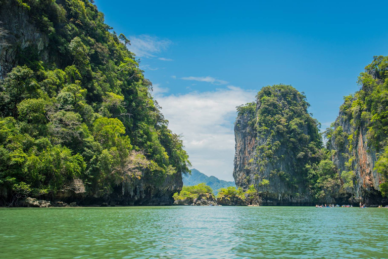 Phuket: Passeio de barco e canoa marítima pela ilha James Bond