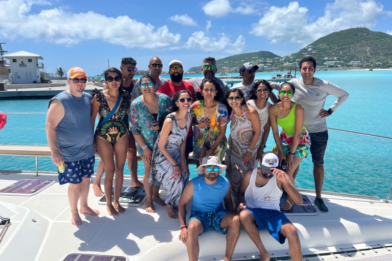 Sint Maarten: Navegación de un día en catamarán de lujo con almuerzo y bebidas