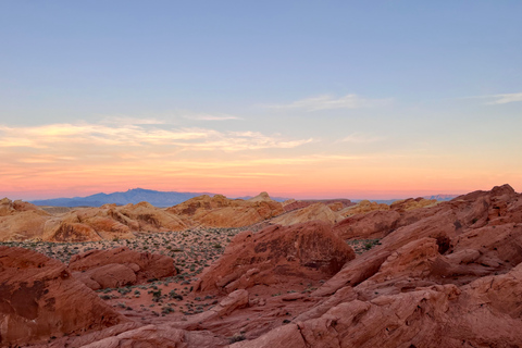 Las Vegas: Passeio ao pôr do sol no Vale do Fogo com traslados do hotelLas Vegas: Excursão ao pôr do sol no Valley of Fire com traslados de hotel