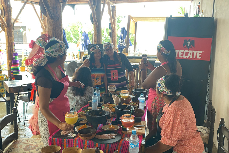 San José del Cabo:Cooking Class +Margaritas & Mezcal tasting