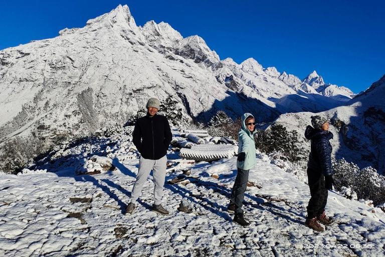 Everest-Hochpässe-Odyssee: Eine 15-tägige Trekking-Expedition