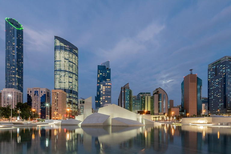 Abu Dhabi: Qasr Al HosnQasr Al Hosn - Un&#039;esperienza culturale iconica