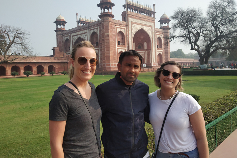 Agra: visite d'une journée complète de la ville avec le Taj Mahal et le Fort AgraOption standard