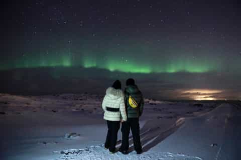Iceland: Northern Lights Bus Tour from Reykjavik