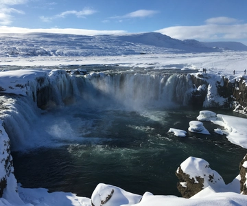 Da Akureyri: Tour guidato del lago Myvatn e Godafoss