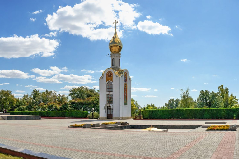 Tyraspol: Wycieczka piesza City Highlights z lokalnym przewodnikiemTyraspol: piesza wycieczka po najważniejszych atrakcjach miasta z lokalnym przewodnikiem