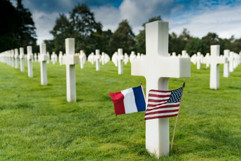 Paris: Normandie D-Day Lande-Strände mit Mittagessen