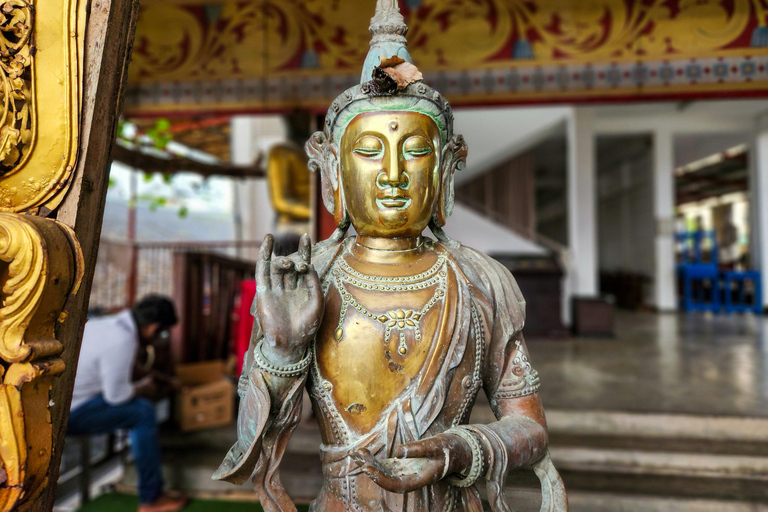 Colombo Religious Harmony Tour: Four Religions Four Cultures