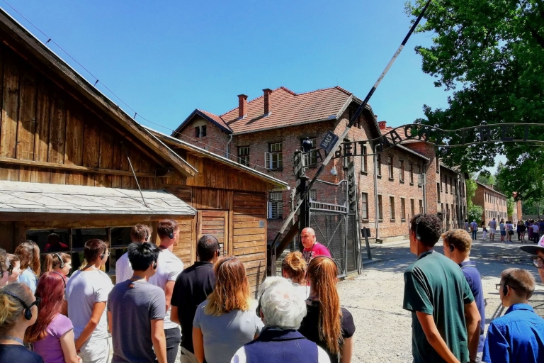 Cracovie : visite guidée d'Auschwitz avec transfert et option déjeunerVisite en anglais depuis le lieu de rendez-vous