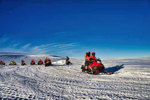 Von Geysir aus: Schneemobil-Abenteuer auf dem Gletscher Langjökull