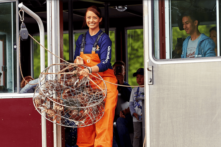 Ketchikan: Wilderness Boat Cruise and Crab Feast Lunch