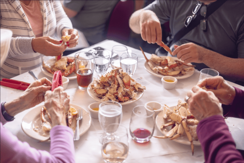 From Ketchikan: Crab Feast Lunch at World Famous Lodge | GetYourGuide