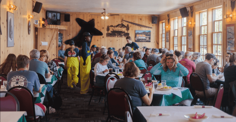 From Ketchikan: Crab Feast Lunch at World Famous Lodge | GetYourGuide