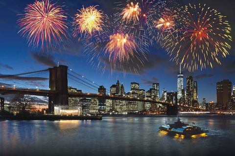 NYC: New Year&#039;s Eve Buffet Dinner Fireworks Harbor Cruise