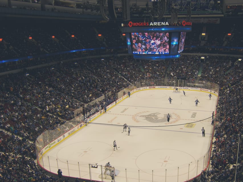 Vancouver, Vancouver Canucks Ice Hockey Game Ticket - Hizvo