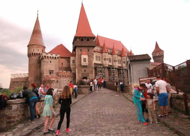 Von Sibiu zu Corvins Schloss Hunedoara und Alba Iulia