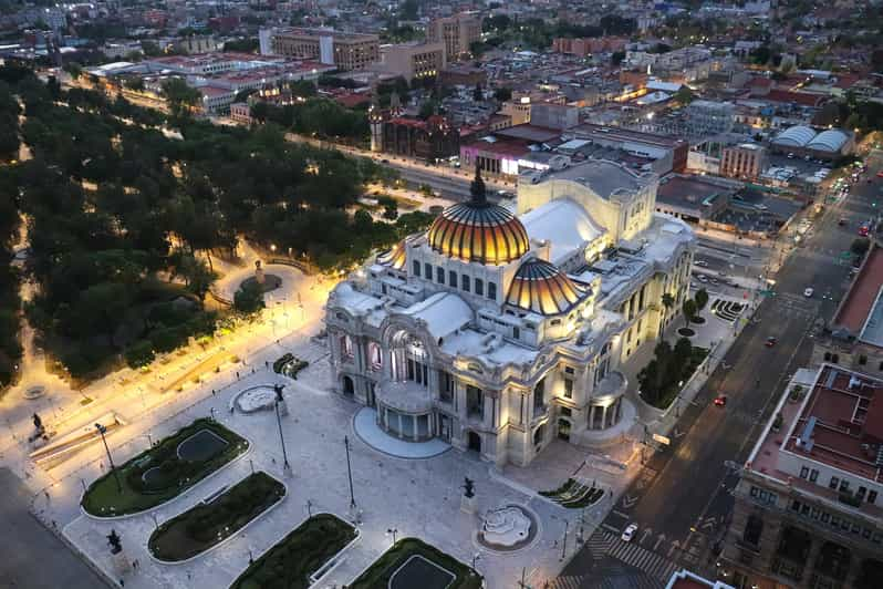 Mexico City Palaces Historical Buildings Walking Tour Getyourguide