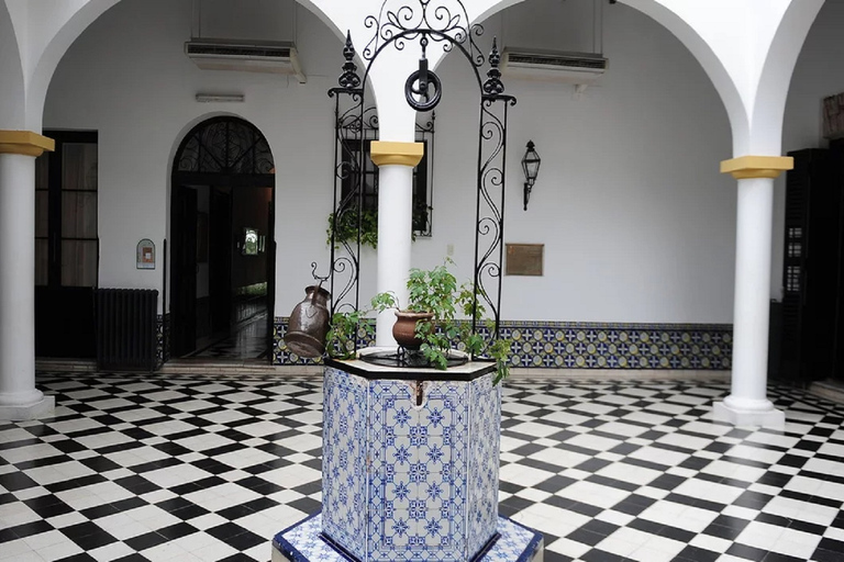 BA to Tigre: Pvt Bike, Kayak & Argentine BBQ Full-Day Tour Buenos Aires Private Tigre Bike and Kayak Tour with Lunch
