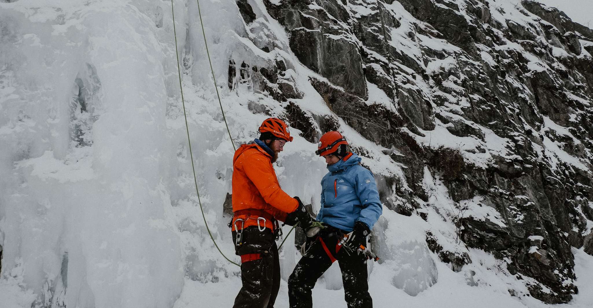 Abisko, Ice Climbing for All Levels with Certified Guide - Housity