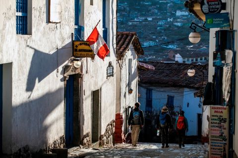 Cusco: San Pedro, San Blas, & Sacsayhuaman Private Tour