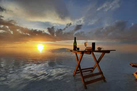 From La Paz to Atacama: Uyuni Salt Flats 4-Day Tour