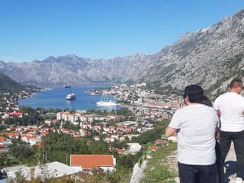 Da Dubrovnik: Escursione di un piccolo gruppo a Perast, Cattaro e Budva