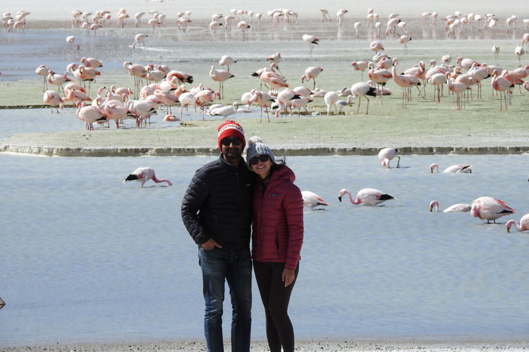 Uyuni: Uyuni Salt Flats and San Pedro de Atacama 3-Day Tour