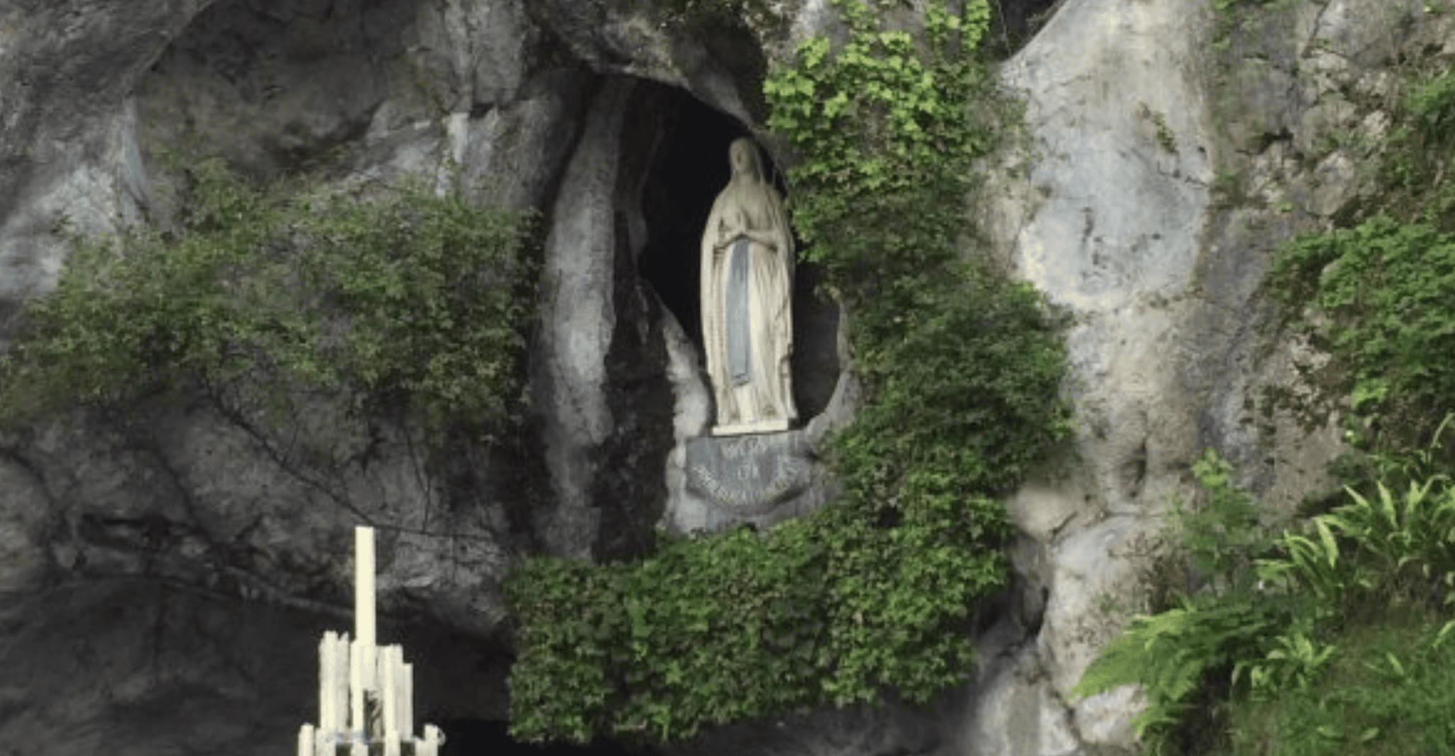 Lourdes, Le Sanctuaire de Notre-Dame Visite guidée - Hizvo