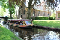 Giethoorn, Village & National Park Canal Cruise with Coffee - Housity