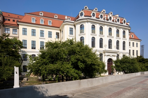 Dresden: Geführter Stadtrundgang und Eintrittskarte für das Stadtmuseum