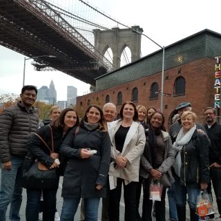From Manhattan: Half-Day Brooklyn Food and Culture Bus Tour