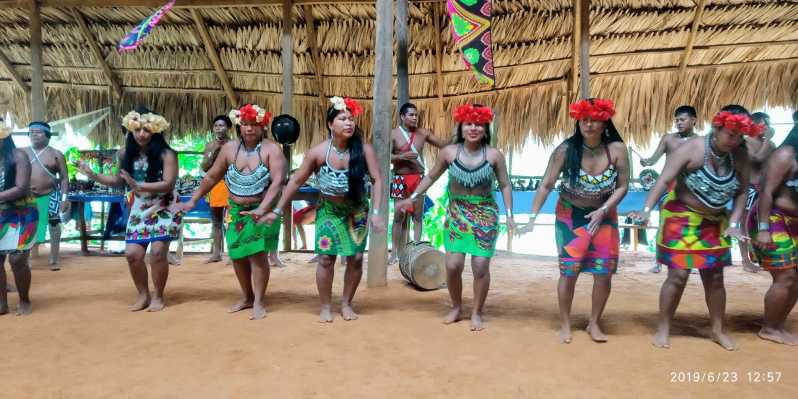 Panama Parc national de Chagres et visite privée du village d Embera