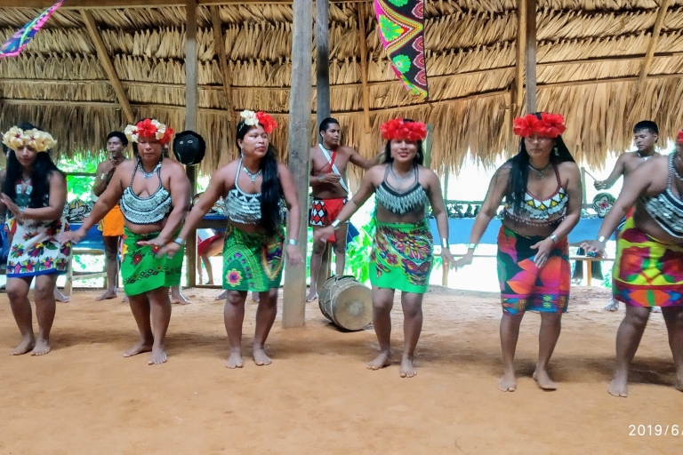 Panama: Chagres National Park & Embera Village privétour