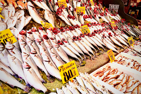 Istanbul: tour gastronomico guidato di cibo di strada e mercati