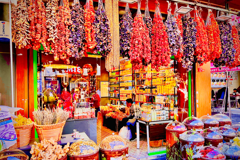 Istanbul: rondleiding met gids over straatvoedsel en markten