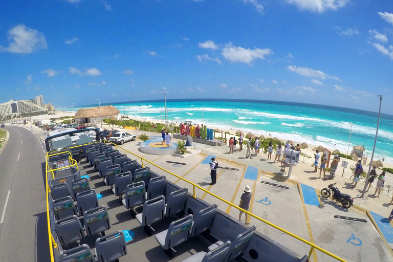 Cancun: Tour de ônibus hop-on hop-off para conhecer a cidadeCancun: Bilhete de ônibus panorâmico hop-on-hop-off