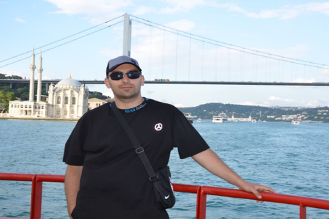 Istanbul: Bosphorus And Golden Horn Cruise TourIstanbul Bosphorus And Golden Horn Cruise Tour