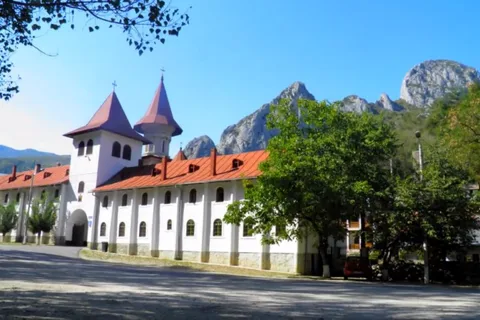 CJ06 - La fortezza di Alba Iulia e la bellezza spirituale di Râmeț
