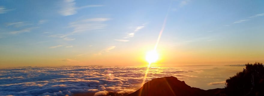 Madeira: Escursione guidata al Pico Ruivo all'alba con servizio di prelievo in hotel