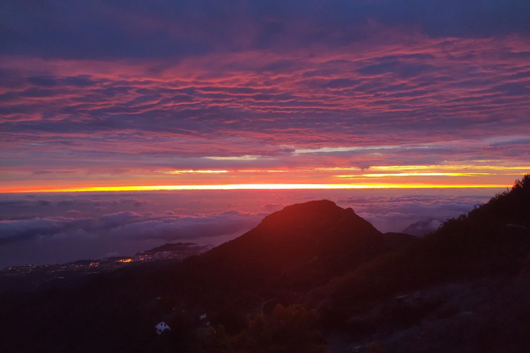 Madeira: Caminhada guiada ao nascer do sol no Pico Ruivo com embarque no hotel