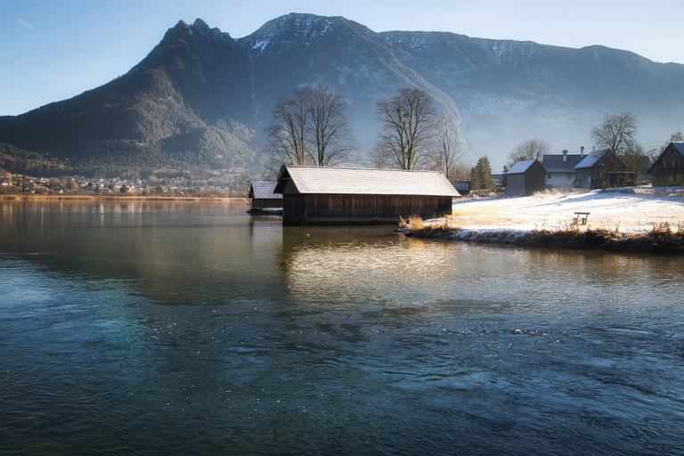 Excursion d'une journée en petit groupe à Hallstatt au départ de VienneAu départ de Vienne : visite guidée d'une journée entière à Hallstatt