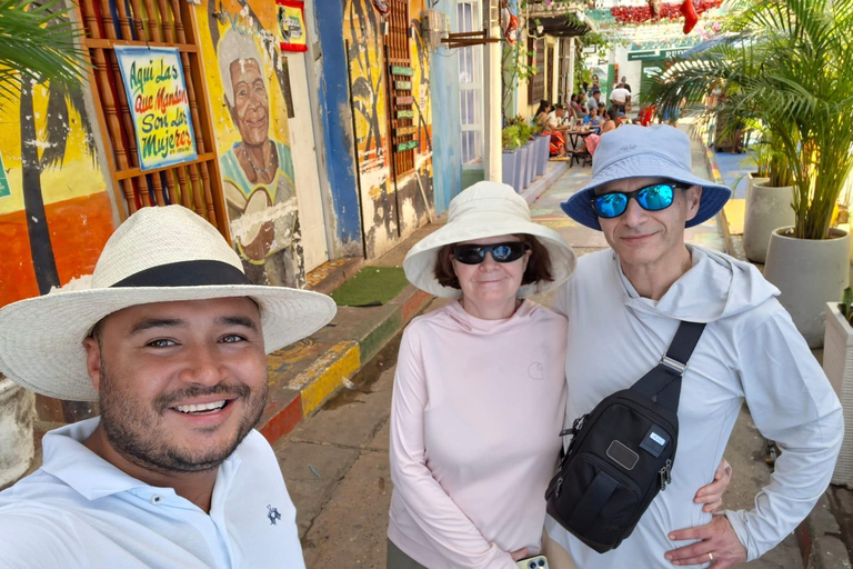 Cartagena: Walking Tour - 6 Language Options