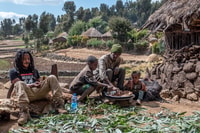 Von Lalibela, 3-tägiger Trekking-Tour und Dorf Homestay - Housity