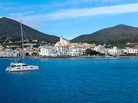 Da Girona, Museo Dalí, Cadaqués e Creus Cape Tour - Hizvo